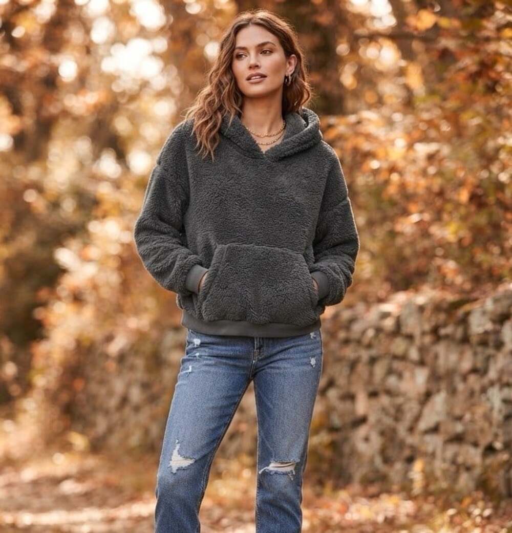 H&M Oversized Sz M Gray Teddy Hoodie Sweatshirt Womens Pullover Cozy Fuzzy